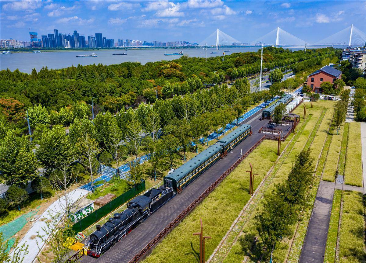 大红鹰游戏线路